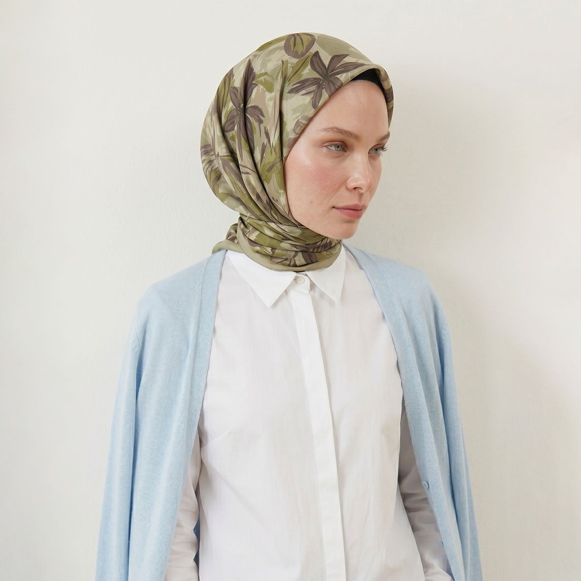 6276 - Naturel Desenli Eşarp